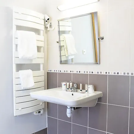 Hotel De La Cathedrale Beauvais