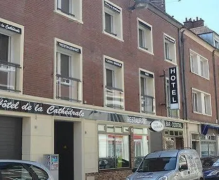 De La Cathedrale Hotel