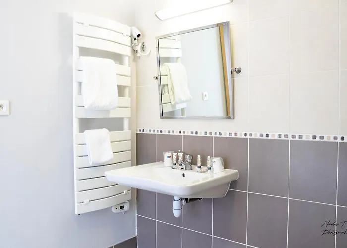 Hotel De La Cathedrale Beauvais