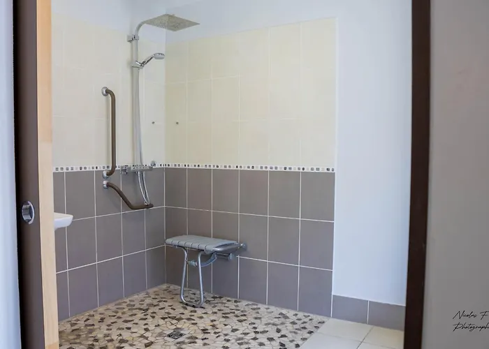 Hotel De La Cathedrale Beauvais