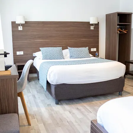 De La Cathedrale Hotel 3*